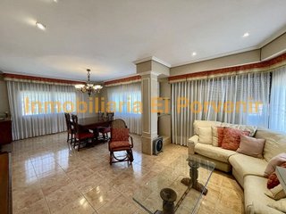 Chalet en venta en Zona Avenida Alta - Auditorio en Torrent