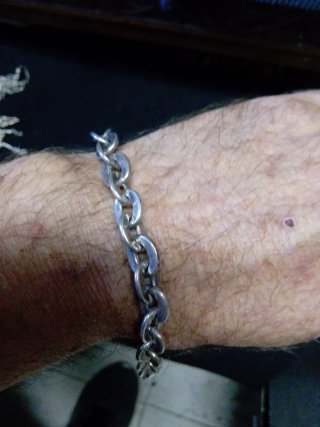 Pulsera de plata antigua