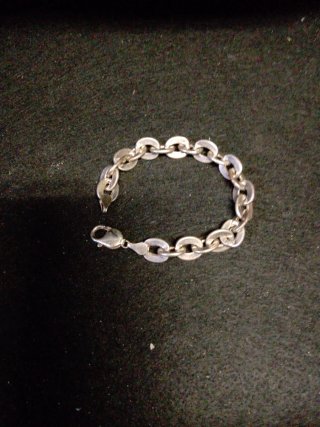 Pulsera de plata antigua