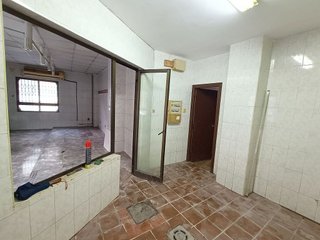 Local comercial en venta en Zona Llombai en Burriana