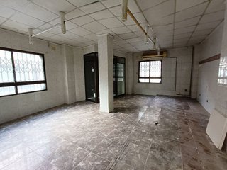Local comercial en venta en Zona Llombai en Burriana