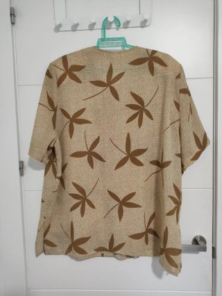 Blusa Estampada Hojas Talla 52