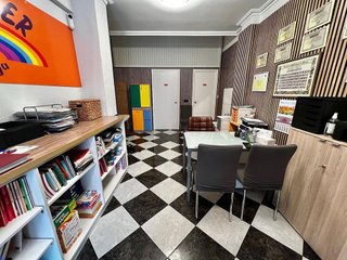 Local comercial en venta en Gamarra - La Trinidad en Málaga