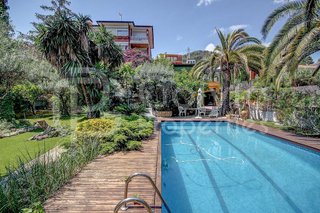 Chalet en venta en Vallirana