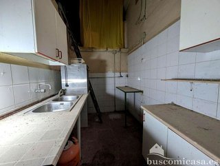 Local comercial en venta en Centro Ciudad en Linares