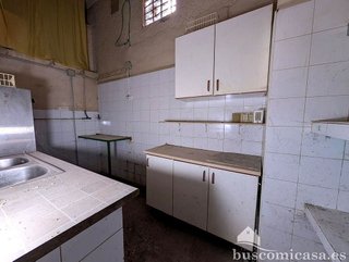 Local comercial en venta en Centro Ciudad en Linares