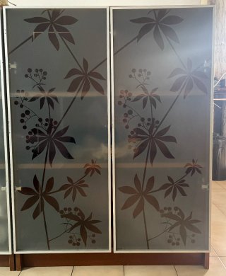 Estantería IKEA BILLY Cristal y Madera