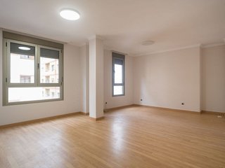 Piso en venta en Guanarteme en Palmas de Gran Canaria(Las)