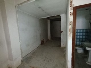 Local comercial en venta en Franciscanos en Albacete
