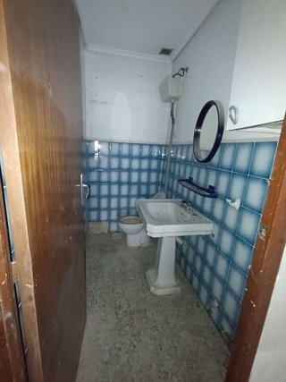 Local comercial en venta en Franciscanos en Albacete