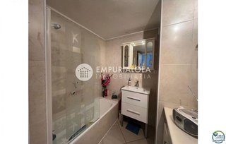 Piso en venta en Empuriabrava en Castelló d´Empúries