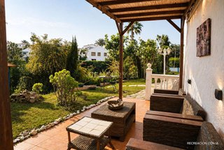 Chalet en venta en Calaburra - Chaparral en Mijas