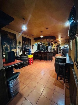 Local comercial en venta en Centro Ciudad en Plasencia