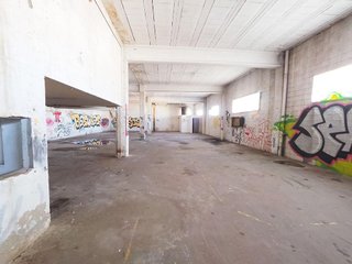 Nave industrial en venta en Can Parellada en Terrassa