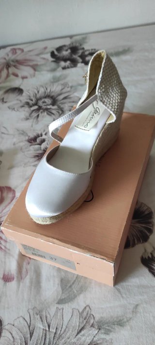 Cuñas Jaimas Blancas Talla 37
