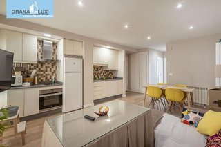 Piso en venta en Centro - Sagrario en Granada