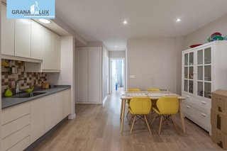 Piso en venta en Centro - Sagrario en Granada