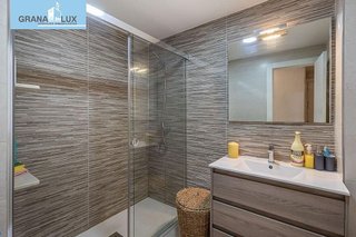 Piso en venta en Centro - Sagrario en Granada