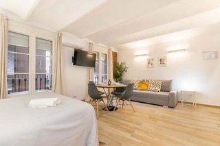Estudio en alquiler en El Raval en Barcelona