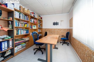 Local comercial en venta en Barrio de Zaidín en Granada