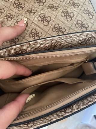 Bolso Guess estampado