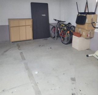 Garaje en venta en Villaquilambre