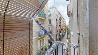 Piso en venta en El Raval en Barcelona
