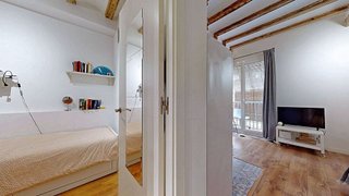Piso en venta en El Raval en Barcelona