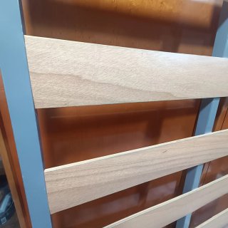 Cabezal cama madera + somier lamas