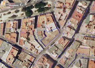 Terreno en venta en Roquetas Centro en Roquetas de Mar