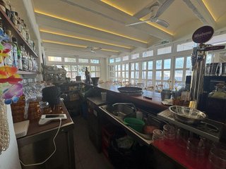 Local comercial en venta en El Bajondillo en Torremolinos