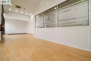 Local comercial en venta en Segle XX en Terrassa