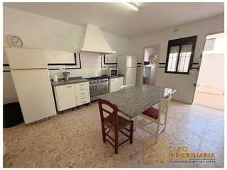 Chalet en venta en Centro - Zona Playas en Chipiona