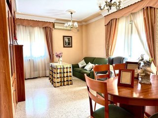 Piso en venta en Colores - Entreparques en Sevilla