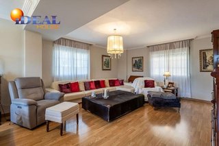 Casa pareada en venta en Huétor Vega