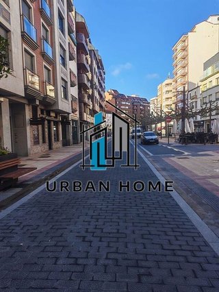 Local comercial en venta en Centro Ciudad en León