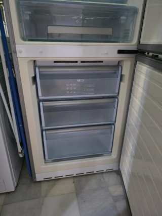 Frigorífico Balay plateado