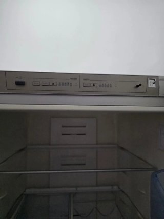 Frigorífico Balay plateado