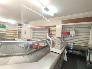 Local comercial en venta en Tomelloso