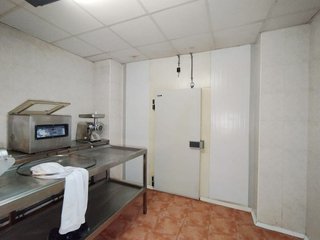 Local comercial en venta en Tomelloso