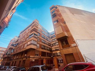 Piso en venta en Carolinas Altas en Alicante