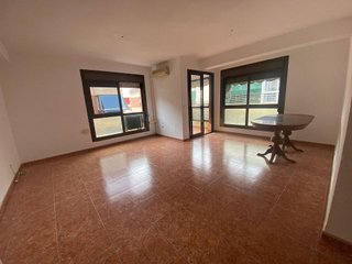 Piso en venta en Carolinas Altas en Alicante