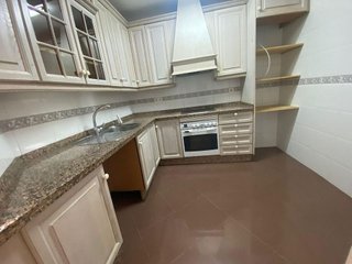 Piso en venta en Carolinas Altas en Alicante