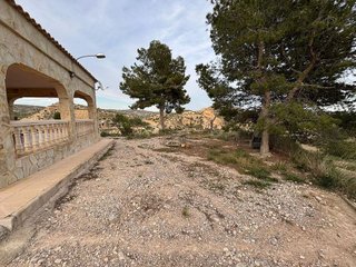 Chalet en venta en Crevillent