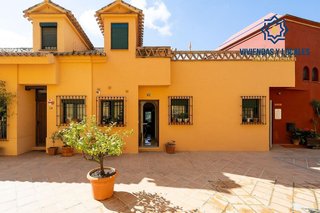 Casa adosada en venta en Crta. De la Sierra en Granada