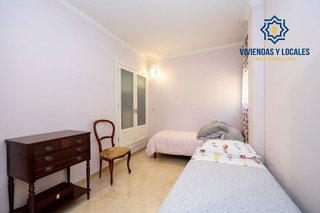 Casa adosada en venta en Crta. De la Sierra en Granada
