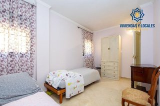 Casa adosada en venta en Crta. De la Sierra en Granada