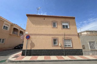 Chalet en venta en Roquetas Centro en Roquetas de Mar