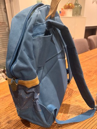 Mochila Busquets azul con lunares