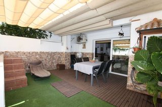 Casa adosada en venta en Valdeolletas-Las Cancelas-Xarblanca en Marbella